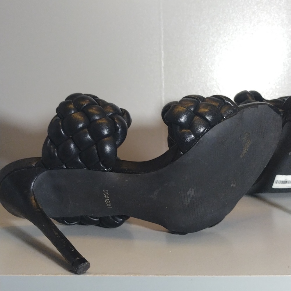 LILIANA HEELS - Picture 9 of 12